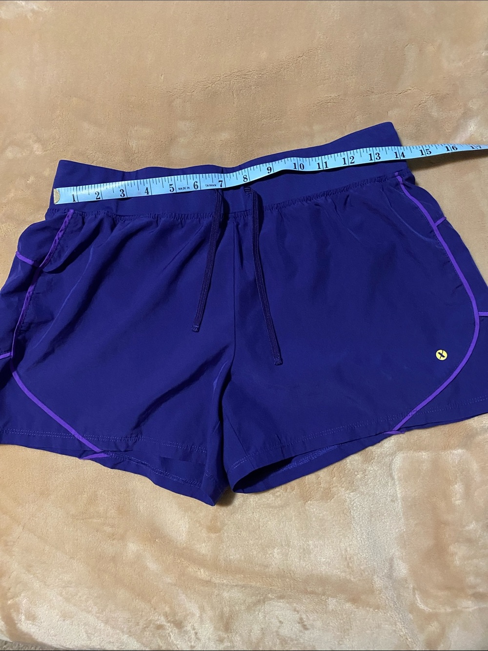 Xersion Women's Athletic Shorts with Light Purple Trim Sz S